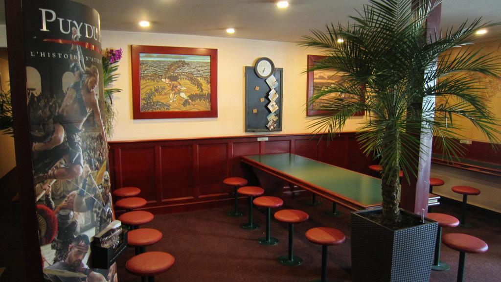 Quick Palace Nantes La Beaujoire エクステリア 写真 Interior of a typical restaurant